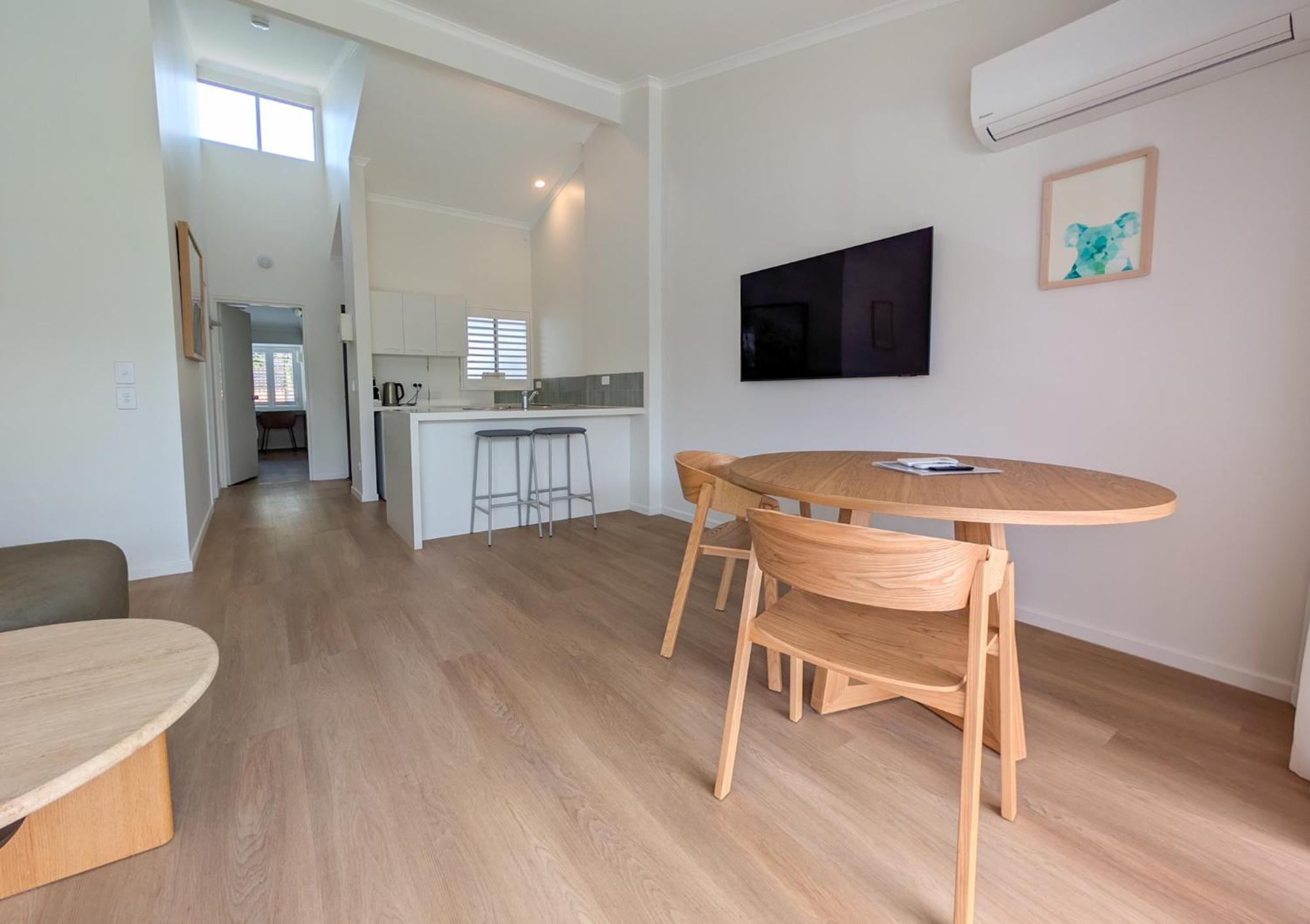 Noosa Parade Holiday Inn Ngoại thất bức ảnh