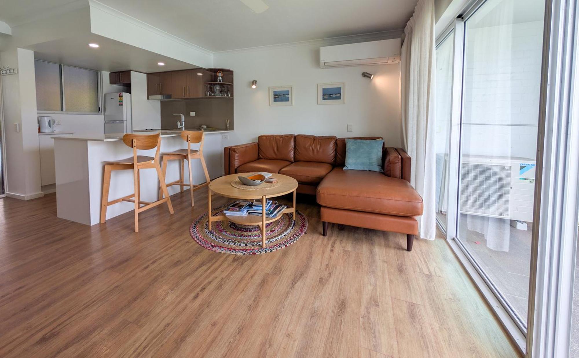 Noosa Parade Holiday Inn Ngoại thất bức ảnh