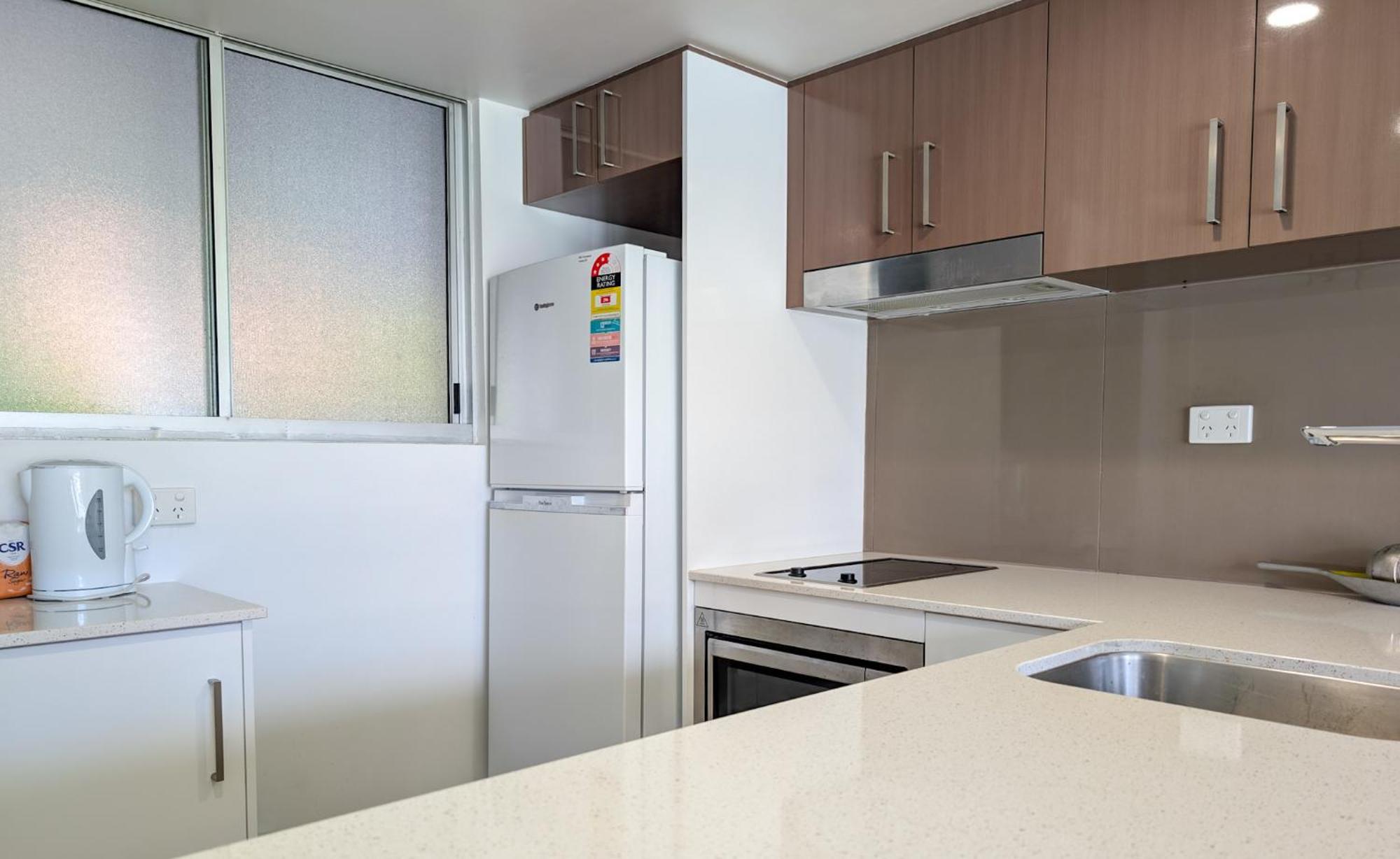 Noosa Parade Holiday Inn Ngoại thất bức ảnh