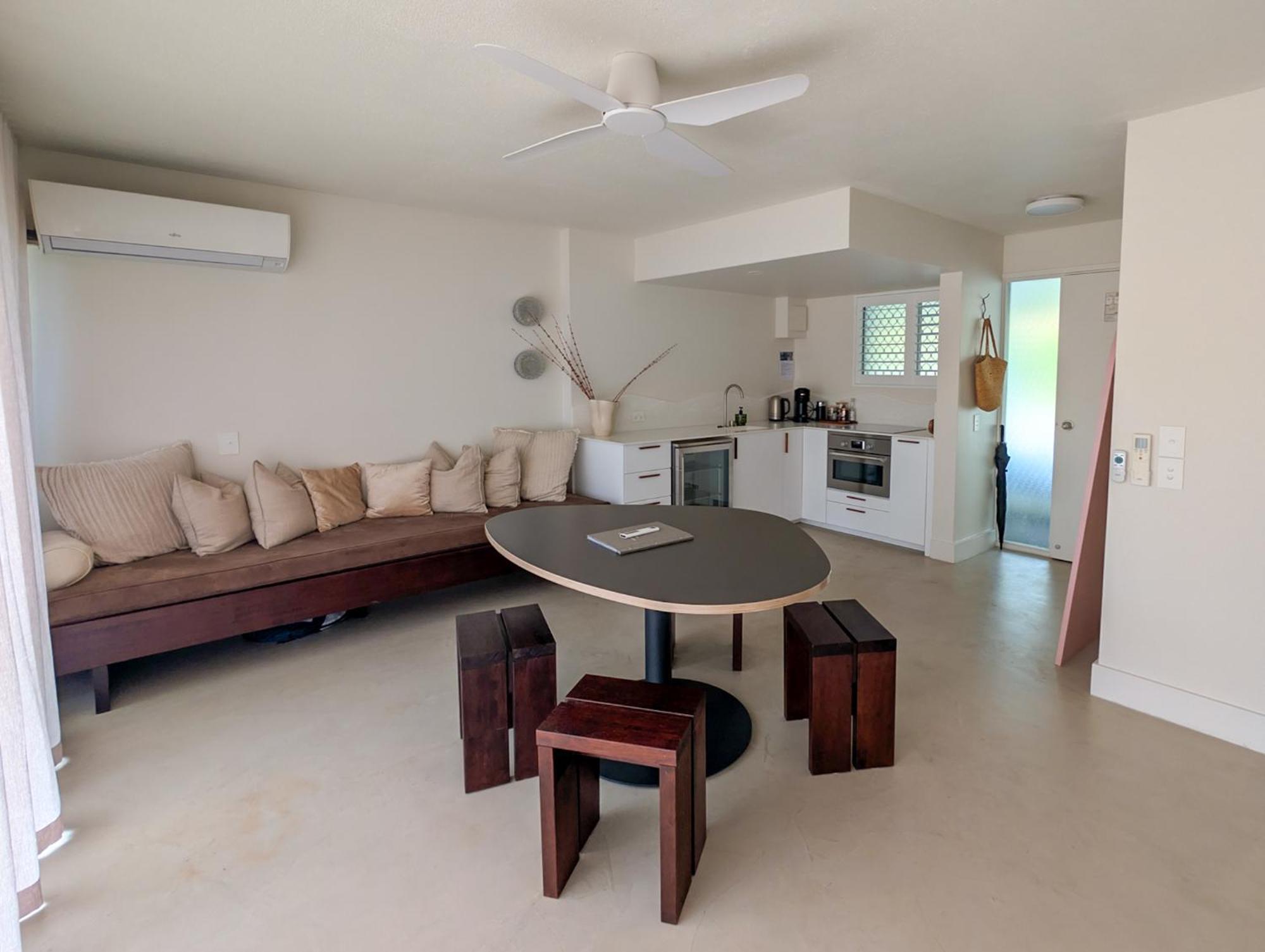 Noosa Parade Holiday Inn Ngoại thất bức ảnh
