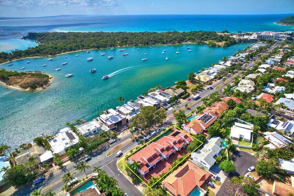 Noosa Parade Holiday Inn Ngoại thất bức ảnh