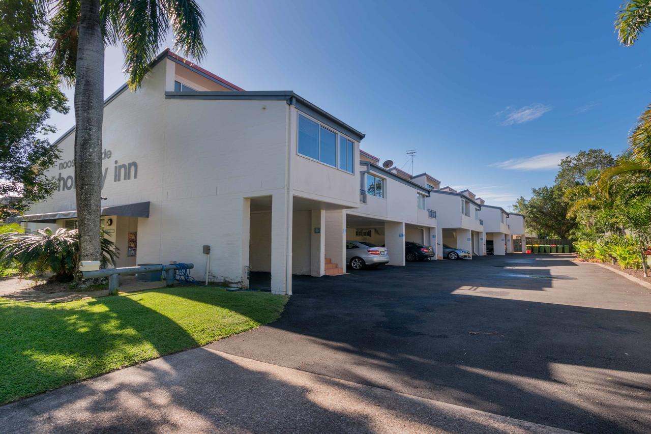 Noosa Parade Holiday Inn Ngoại thất bức ảnh